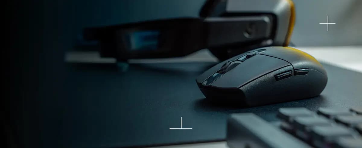 Logitech Header