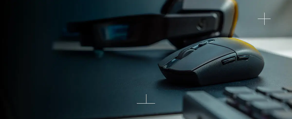 Logitech Header